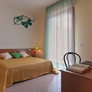 Kamer met een King Size Bed